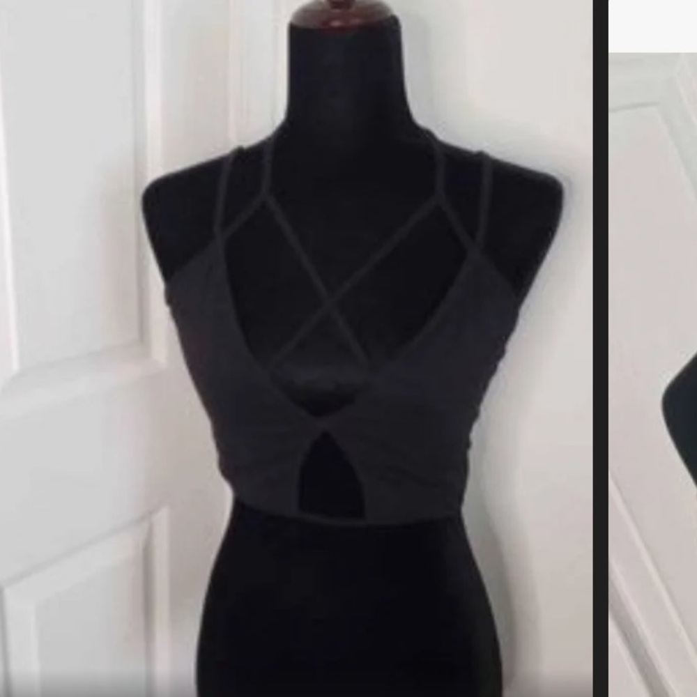 Black tie up crop top